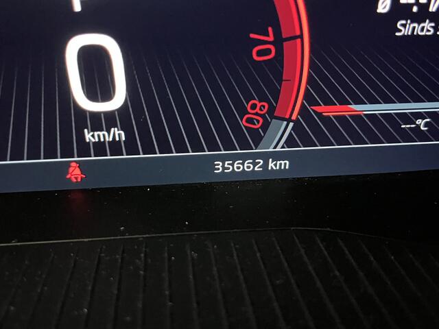 Skoda Kodiaq 1.5 TSI Style / AUTOMAAT/ TREKHAAK/ 18" LMV/ KEYLESS/ DIGITAL DASH/ CRUISE/ NAVI/ SMARTLINK/ CLIMA/ STOELVERWARM./ PARK. SENSOREN