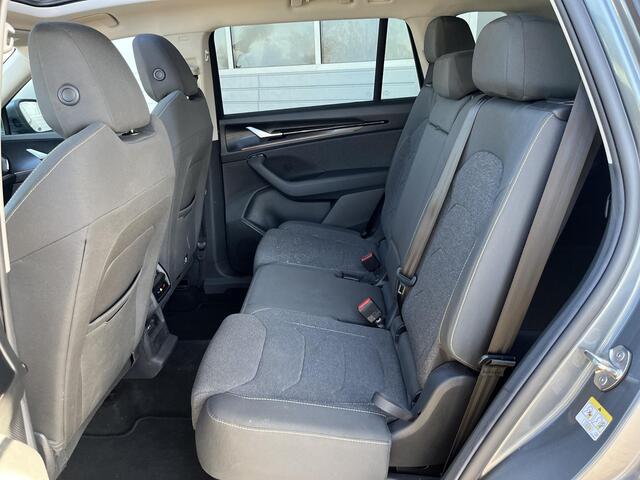 Skoda Kodiaq 1.5 TSI MHEV Business Edition 7-Persoons Panoramadak, Trekhaak, ACC, LED, Memory