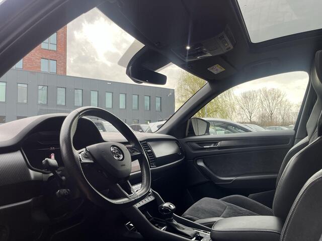 Skoda Kodiaq 1.5 TSI 150pk DSG Sportline · Camera · Panoramadak · Apple/Android Car Play · Elek Voorstoel · Wegklapbare Trekhaak · 19'' Inch ·