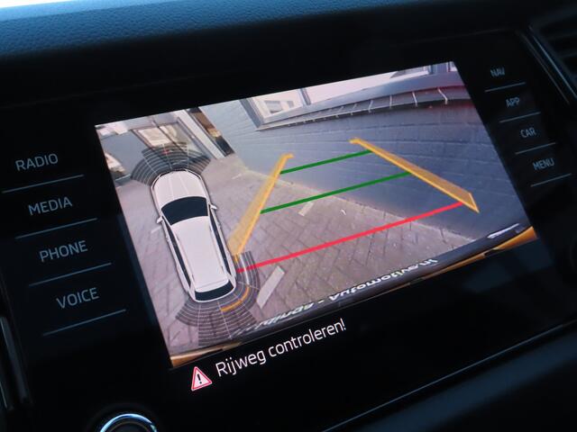 Skoda Kodiaq 1.5 TSI Sportline Business 7p. DSG | pano dak | adaptive cruise | elektrische achterklep