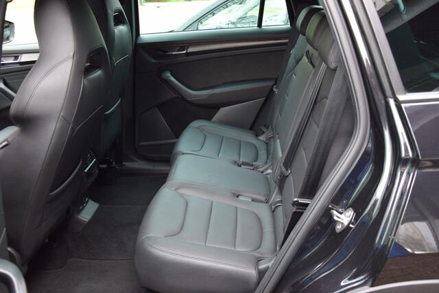 Skoda Kodiaq 1.5 TSI 150PK Sportline Business DSG Automaat | Org. NL | BOVAG Garantie | Trekhaak | Lederen Interieur | 19'' Velgen | Camera | Matrix LED | Virtual Cockpit | El. Kofferklep |