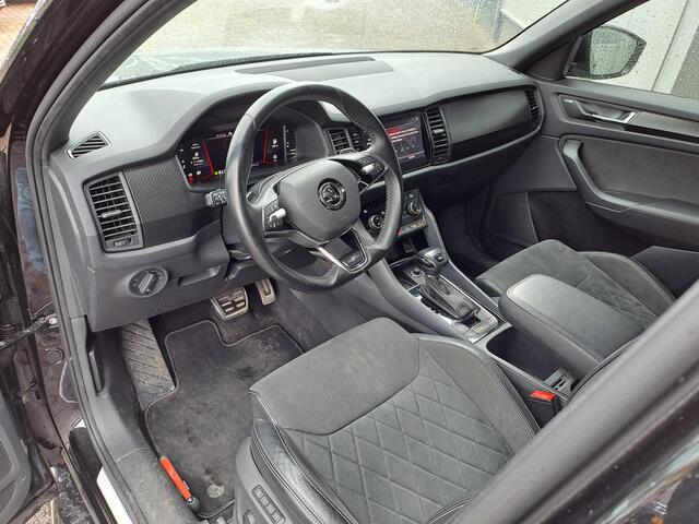Skoda Kodiaq 1.5 TSI Sportline Business 7-Persoons, Panoramadak, Trekhaak, Memory, Stuurverwarming!