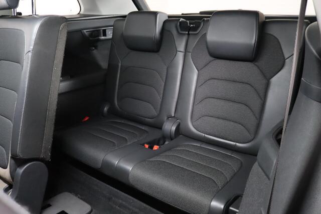 Skoda Kodiaq 1.5 TSI Business Edition 7-Persoons, Trekhaak, Navigatie, Camera, ACC, Apple Carplay/Android Auto