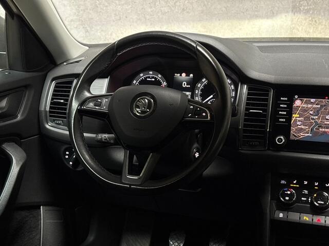 Skoda Kodiaq 1.4 TSI Sport (APPLE CARPLAY, GROOT NAVI, LEDER, STOELVERWARMING, SPORTSTOELEN, ADAPTIVE CRUISE, LED KOPLAMPEN, NIEUWSTAAT)
