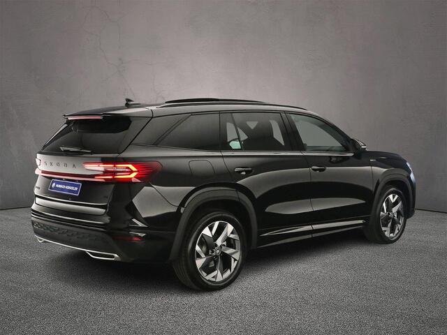 Skoda Kodiaq Sportline Business 1.5 TSI PHEV 204pk DSG Automaat Trekhaak, Panoramadak, Elektrische achterklep, LED matrix koplampen, Adaptive cruise control, Achteruitrijcamera