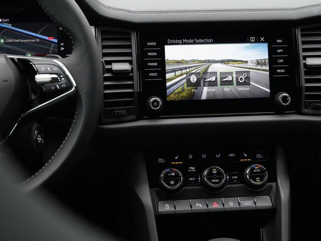 Skoda Kodiaq 1.5 TSI 150 pk DSG Sportline Business | Panoramadak | Trekhaak | Matrix LED | Canton Sound | Achteruitrijcamera | Elektrische achterklep | Stuur-/stoelverwarming