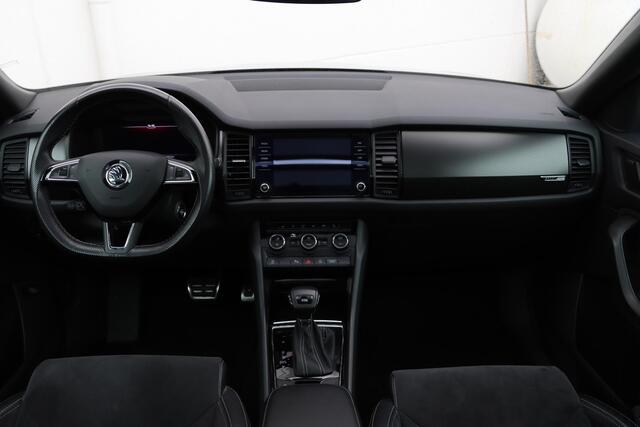 Skoda Kodiaq 1.5 TSI Sportline Business 150pk DSG7 | Trekhaak | Pano | Memory Seats | Camera | Canton