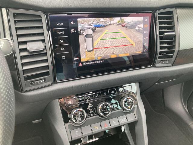 Skoda Kodiaq 1.5TSI/150PK Sportline Business DSG · Panoramadak · Leder · Trekhaak · Camera · Apple/Android Car Play ·