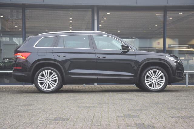 Skoda Kodiaq 1.5 TSI Business Edition DSG Automaat | Org. NL | BOVAG Garantie | Panoramadak | 19'' Velgen | Camera | Elektrische Kofferklep | Full LED | Half Leder/Alcantara |