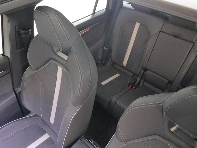 Skoda Kodiaq Sportline Business PHEV 1.5 TSI 204 pk 6 versn. DSG | Panoramadak | Trekhaak | Comfort Pakket | Winter Pakket | 20 inch lichtmetalen velgen | Verlengde garantie