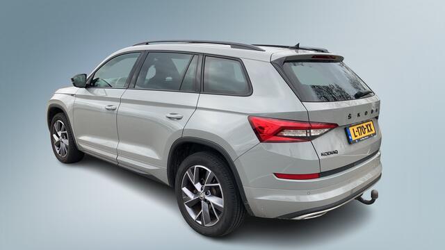 Skoda Kodiaq 1.5 TSI Sportline Business | Panorama | Trekhaak | Navi | 19" | Stoelverw. | Canton