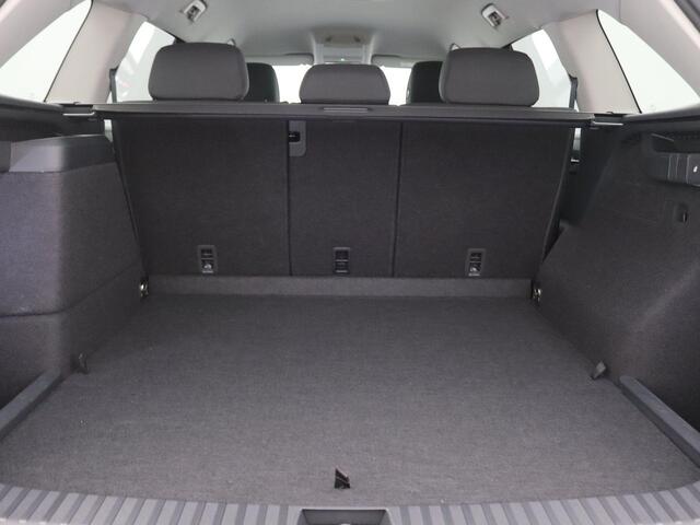 Skoda Kodiaq 1.5 TSI PHEV Business Edition 204PK DSG Trekhaak, Matrix LED-Verlichting, Memorystoel, Side Assist, Navi via apple carplay/android auto, Keyless, Side Assist, Stoelverwarming, 18" LM Velgen