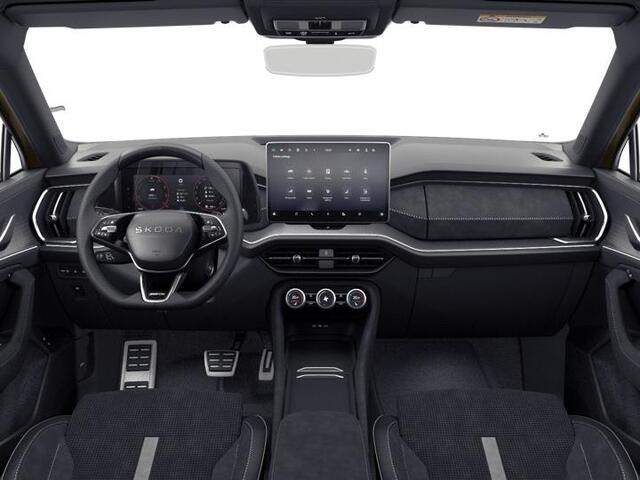 Skoda Kodiaq 1.5 TSI PHEV Sportline Business | Panoramadak | Trekhaak | Light & View | Adaptief onderstel | Canton Sound |