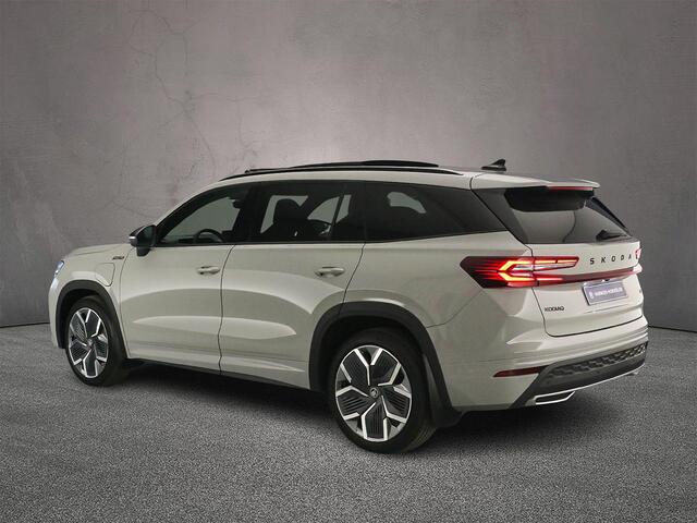 Skoda Kodiaq Sportline Business 1.5 TSI PHEV 204pk DSG Automaat Trekhaak, Panoramadak, Adaptive cruise control, Elektrische achterklep, LED matrix koplampen