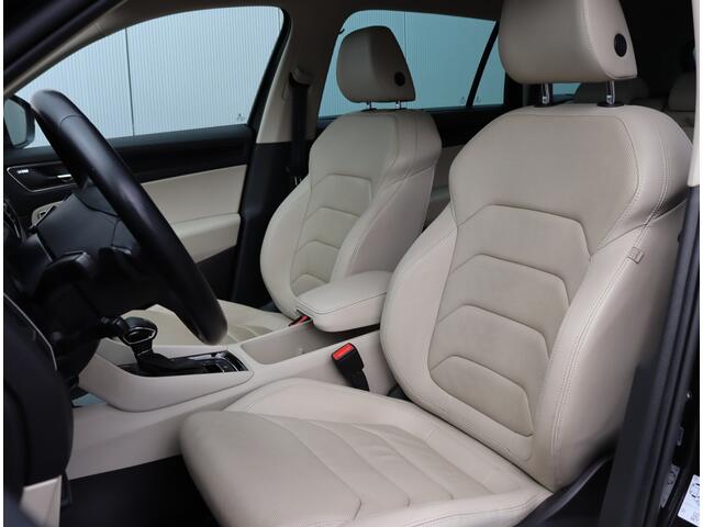 Skoda Kodiaq 2.0 TSI 4x4 Style | Leder | Trekhaak | Keyless | 360 Camera | NAP