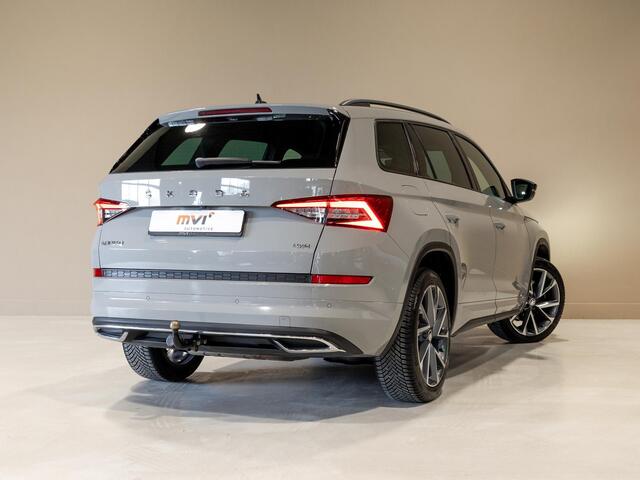 Skoda Kodiaq 2.0 TSI 4x4 Sportline Business / 190pk / Trekhaak / Achteruitrij camera / Stoelverwarming /