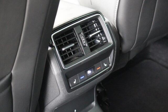 Skoda Kodiaq 1.4 TSI Automaat Style Business 7-Persoons Navigatie | Leder | Panoramadak | Cruise Control