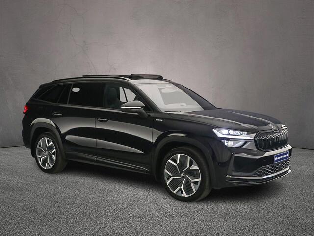Skoda Kodiaq Sportline Business 1.5 TSI PHEV 204pk DSG Automaat Trekhaak, Panoramadak, Adaptive cruise control, LED matrix koplampen, Achteruitrijcamera