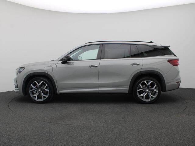 Skoda Kodiaq 1.5 TSI PHEV Sportline Business 204PK DSG SOH 97,16%, Panoramadak, Trekhaak, Family Pakket, 20" LM Velgen, Stoel-Stuurverwarming, Memorystoel, Elektr. Achterklep
