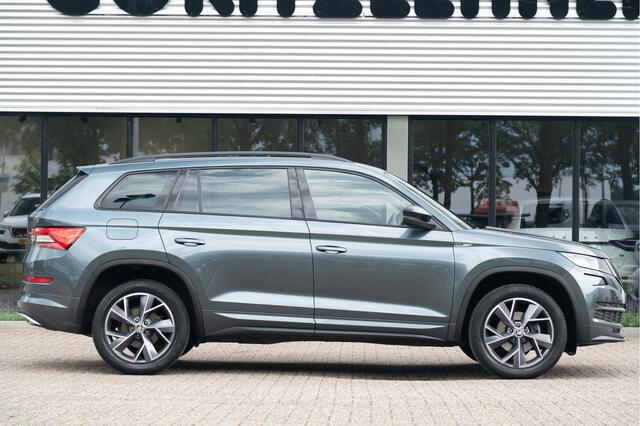 Skoda Kodiaq 1.5 TSI Sportline Business | Pano | Trekhaak | Navi | Camera | Active Info | Elek. Best. Stoel |