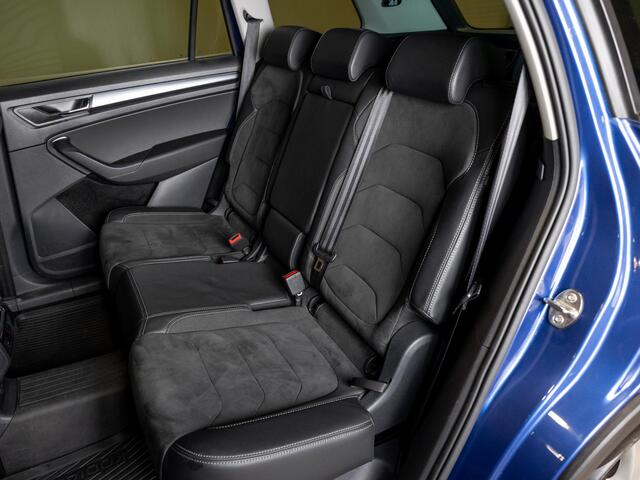 Skoda Kodiaq 1.5 TSI Limited Business Edition 7p. / 150pk / Panorama dak / Achteruitrij camera / Canton / Stoelverwarming /