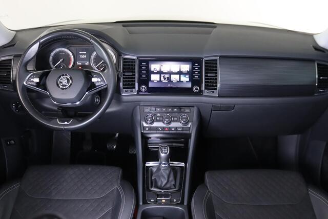 Skoda Kodiaq 1.5 TSI Business Edition 7-Persoons Trekhaak, Canton audio, Mooie kleur!