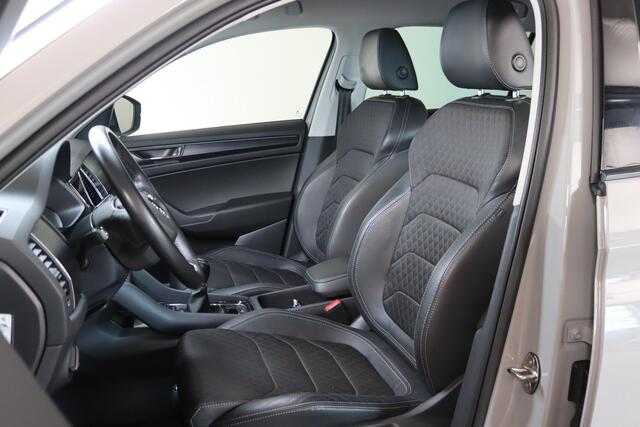 Skoda Kodiaq 1.5 TSI Business Edition 7-Persoons Trekhaak, Canton audio, Mooie kleur!