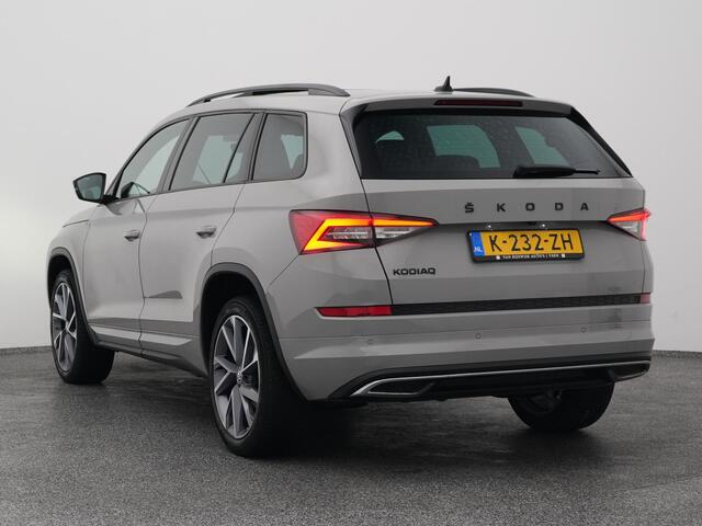 Skoda Kodiaq 1.5 TSI Sportline Business 7-Pers. | PANO | CAMERA | CANTON | STOEL- EN STUURVERW. | TREKHAAK