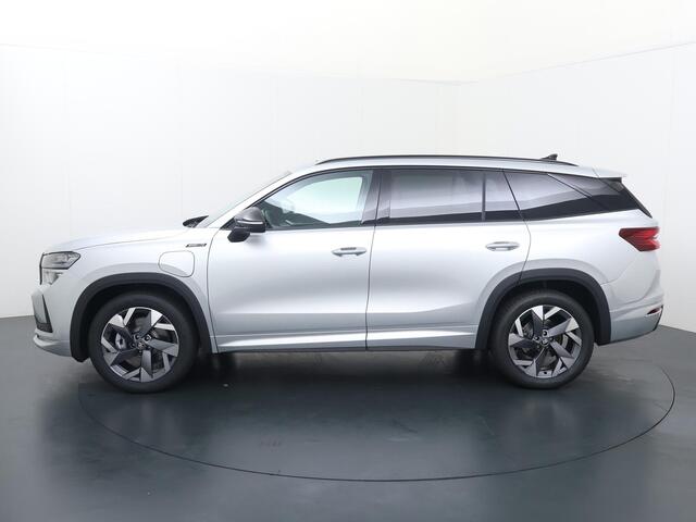 Skoda Kodiaq Sportline Business 1.5 TSI PHEV 204 PK | Panorama dak | All season banden | Trekhaak wegklapbaar |