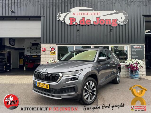 Skoda Kodiaq 1.5 TSI TOUR editie Carplay Stoelverwarming Deurbeschermers ACC Zonnescherm erg vol!