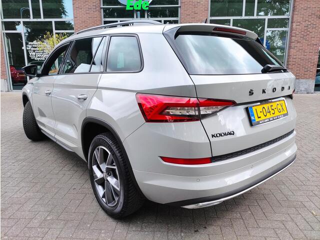 Skoda Kodiaq 1.5 TSI Sportline Business Stoel+Stuurwielverwarming - Achteruitrijcamera - Virtual cockpit - Apple Carplay - NL auto