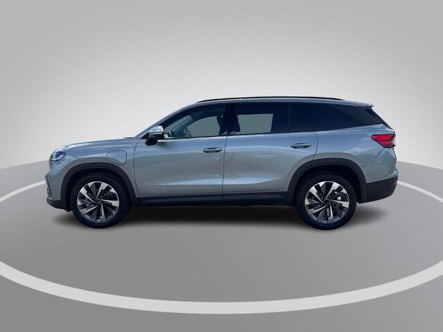 Skoda Kodiaq Business Edition Plus 1.5 TSI PHEV 150 kW / 204 PK | Trekhaak wegklapbaar | Metallic Lak | 4.000,- inruilpremie!