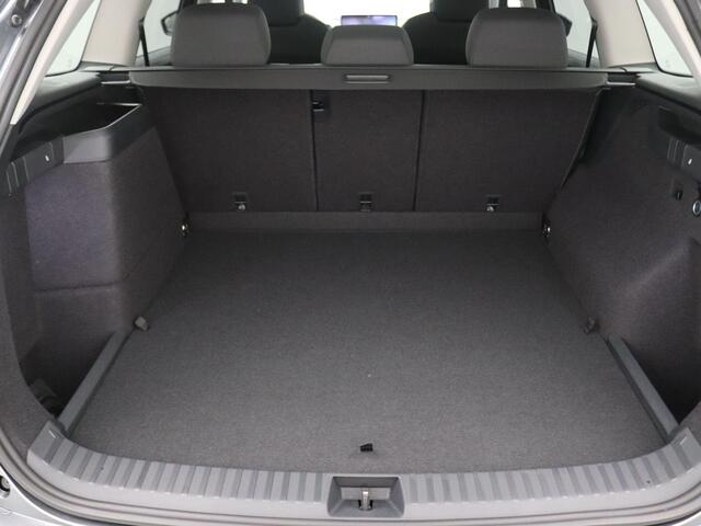 Skoda Kodiaq 1.5 TSI PHEV Business Edition Plus Pano-Schuifdak, Trekhaak, 19` LM Velgen, Stoelverwarming, Keyless, Virtual Pedal, Navi, Side Assist, Stuurwielverwarming, Memorystoel