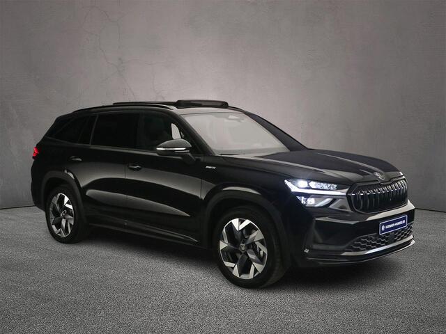Skoda Kodiaq Sportline Business 1.5 TSI PHEV 204pk DSG Automaat Trekhaak, Panoramadak, Adaptive cruise control, Elektrische achterklep, Achteruitrijcamera