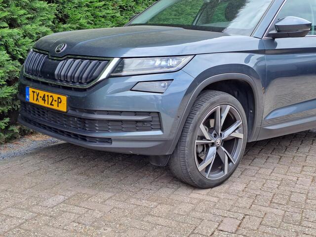 Skoda Kodiaq 1.5 TSI Style Business, 7-Persoons, Trekhaak, Leder,