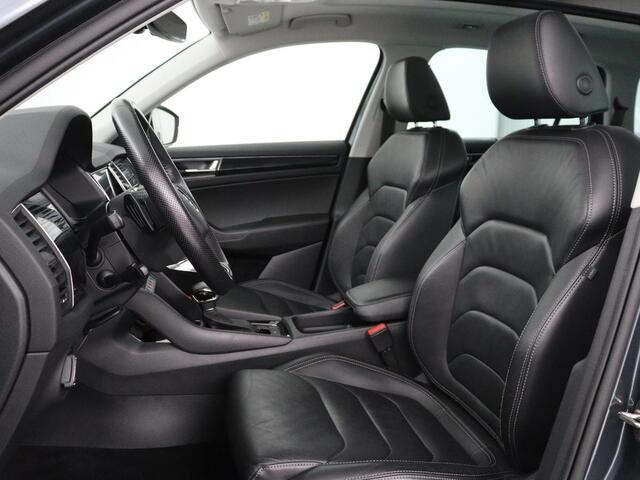 Skoda Kodiaq 1.5 TSI Business Edition Plus | Panoramadak | Trekhaak | Leder | Memory | Adaptive cruise | 360 camera | Carplay | Sfeerverlichting | Canton sound | Full LED
