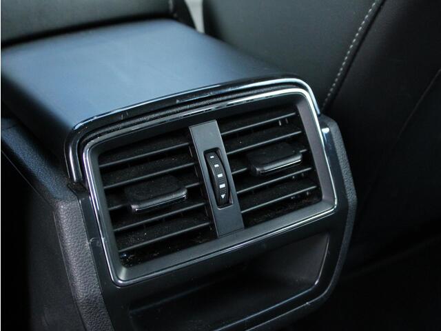 Skoda Kodiaq 1.5 TSI DSG Business Edition 7-Zits Automaat, Org NL, Leder/Stof Bekleding, Cruise en Climate Control, Navigatie