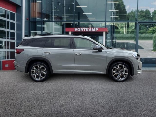 Skoda Kodiaq 1.5 TSI PHEV SPORTLINE FISCAAL LAAG!! TREKHAAK/20''/PANO-DAK/ELEK-KLEP/ACC/360-CAMERA