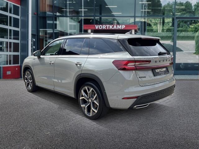 Skoda Kodiaq 1.5 TSI PHEV SPORTLINE FISCAAL LAAG!! TREKHAAK/20''/PANO-DAK/ELEK-KLEP/ACC/360-CAMERA