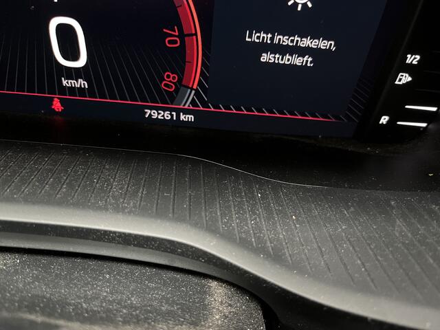 Skoda Kodiaq 1.5 TSI Ambition Tour / AUTOMAAT/ PANO/ TREKHAAK/ PARK.SENSOREN V+A/ CAMERA/ ACC/ SMARTLINK/ STUUR+STOELVERWARM./ ELEK.ACHTERKLEP/ DIGITAL DASH/ NAVI/ DAB/ CLIMA/ LED/ 19'' LMV