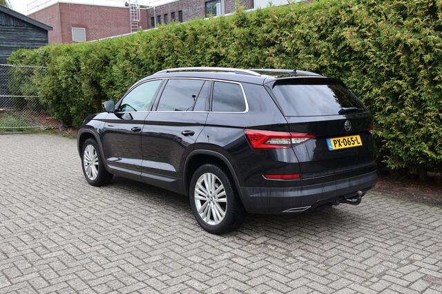 Skoda Kodiaq 1.4 TSI Amb. Busn. 7p. / NL-Auto / 1e eigen. / 19" / Apple,android / Leder