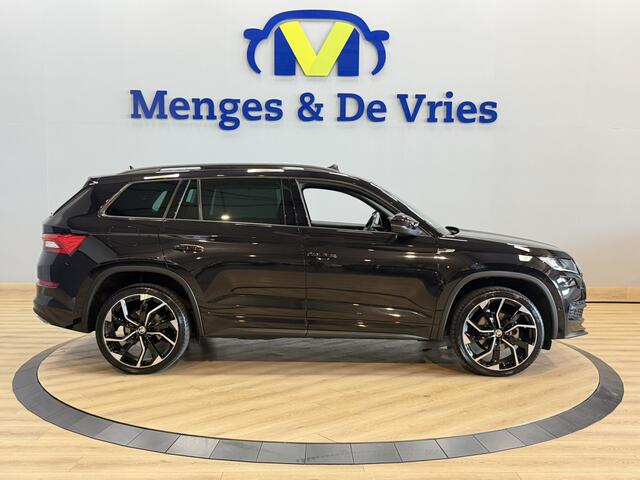 Skoda Kodiaq 1.5 TSI Sportline Plus 7p. Airco ECC | Panorama | trekhaak | Memory | Sfeer | 360 Camera | Adaptive Cruise