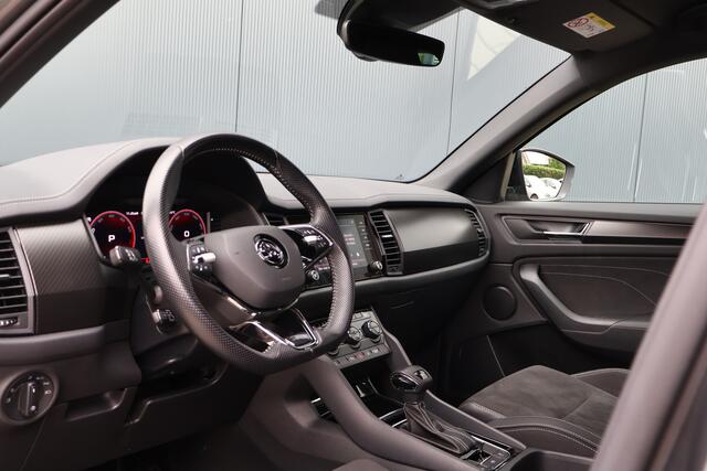 Skoda Kodiaq 1.5 TSI Sportline Business 7p. | Trekhaak | Facelift | Camera | Virtual Cockpit | Adaptive Cruise | Stoelverwarming