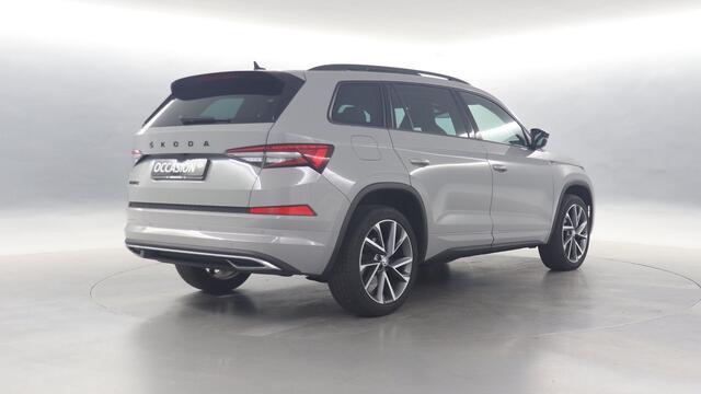 Skoda Kodiaq 1.5 TSI 150pk Sportline Business DSG / Panoramadak / Stoelverwarming / Camera / Elek. verst. Bestuurdersstoel Zwenkbare Trekhaak