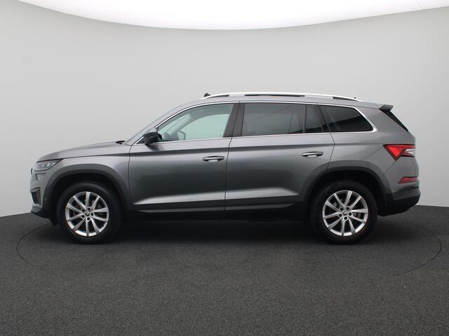 Skoda Kodiaq 1.5 TSI Business Edition Plus 7p. 150PK DSG Panoramadak, Trekhaak, 18" LM Velgen, Memorystoelen, Elektr. Achterklep, Matrix LED-Verlichting, Stoelverwarming