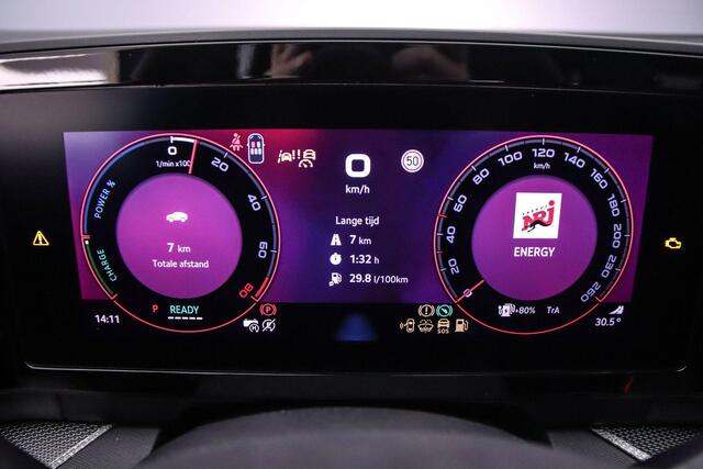 Skoda Kodiaq 1.5 TSI PHEV Sportline Business 204pk DSG Automaat, Trekhaak, Panoramadak, Stoelverwarming, Stuurverwarming, Achteruitrijcamera, Matrix LED koplampen, Elektrische achterklep, Parkeersensoren, Navigatie, App-connect