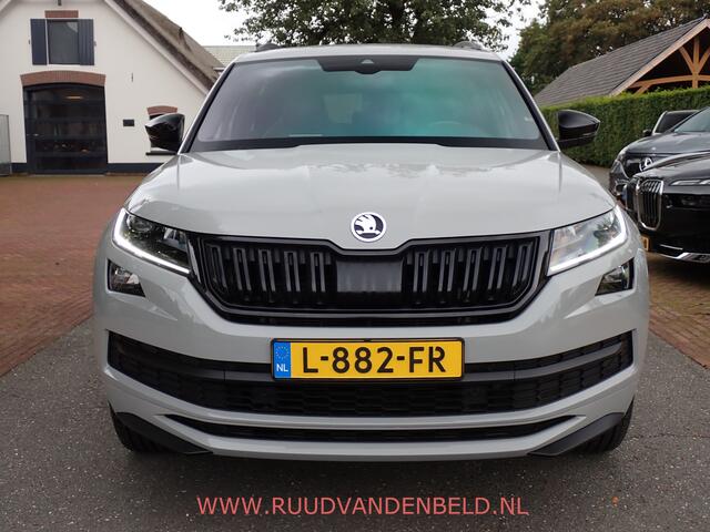 Skoda Kodiaq 1.5 TSI SPORTLINE 7-PERS / TREKHAAK / CARPLAY / CAMERA / KEYLESS / MEMORY
