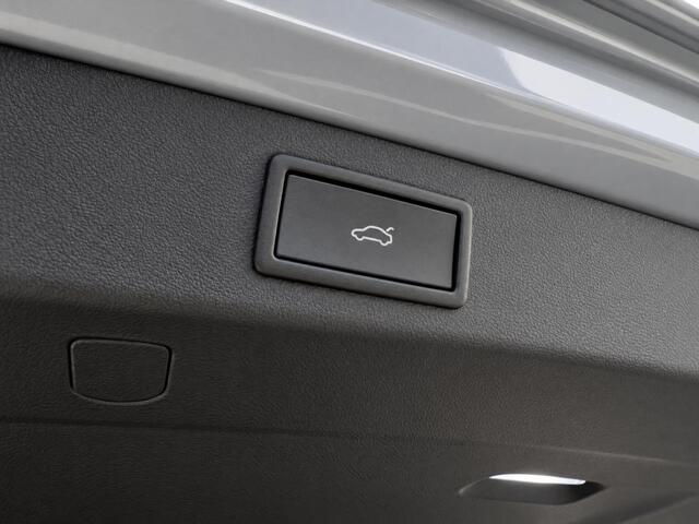 Skoda Kodiaq 1.5 TSI 204pk DSG PHEV Sportline Business · Panoramadak · Camera · Wegklapbare Trekhaak · Keyless · Elek. Voorstoel · 19'' Inch · Garantie t/m 29-06-2030 of 100.000km