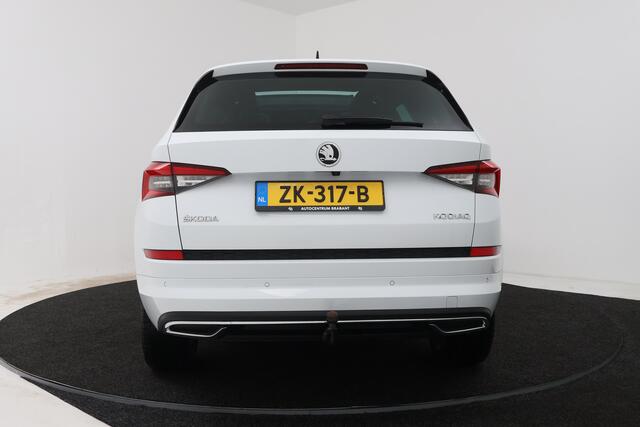Skoda Kodiaq 1.5 TSI Sportline Business 7p. (DIGITALE COCKPIT, PANORAMADAK, TREKHAAK, STOELVERWARMING, CAMERA)