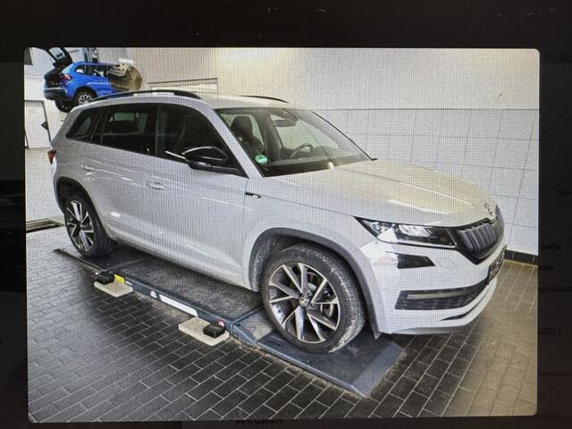 Skoda Kodiaq 2.0 TSI 190pk 4x4 Sportline Business | Pano | Keyless | Canton | LED | RS-Stoelen |
